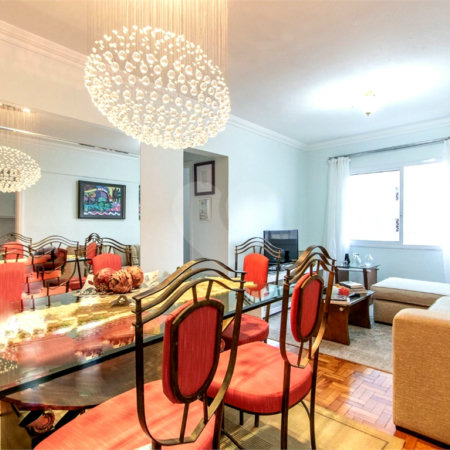 Apartamento à venda na Aclimação de 78m² com 2 dormitórios.