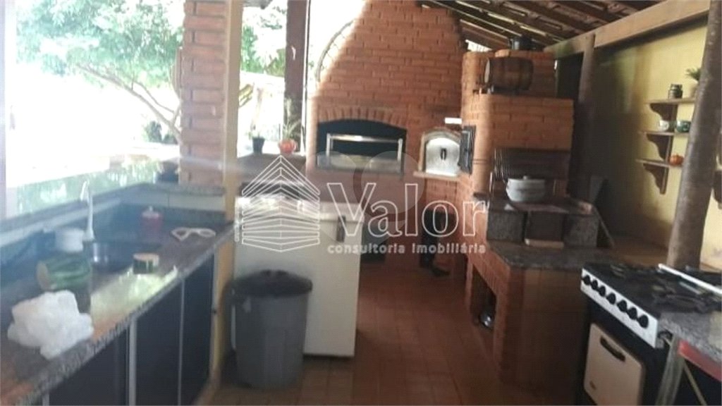 Chácara com 2.400m²