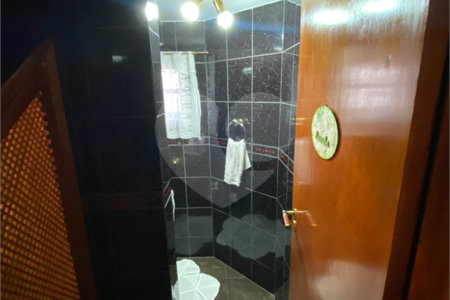 Sobrado no Condomínio Parque Sabará.