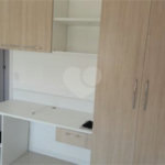 Lindo apartamento residencial mobiliado localizado na Vila Gumercindo.