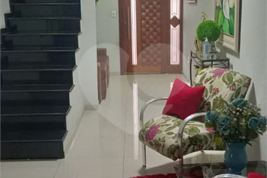 Sobrado à venda em Piracicaba - SP.