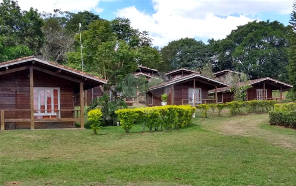 Fazenda à venda com 11 quartos no Centro, Analândia, SP