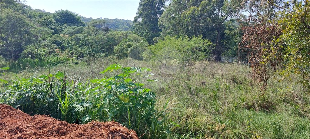 Terreno em Atibaia com 3.410 metros, pronto para construir, topografia plana, excelente localização