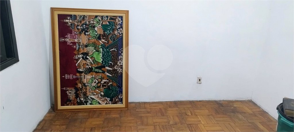 2 Casas – Bairro Aricanduva - c/ Salão Alugado – 56 m2 e 80 m2 – Terreno 5 x 25