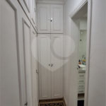 Apartamento em Perdizes 3 suítes, 4 vagas de garagem.