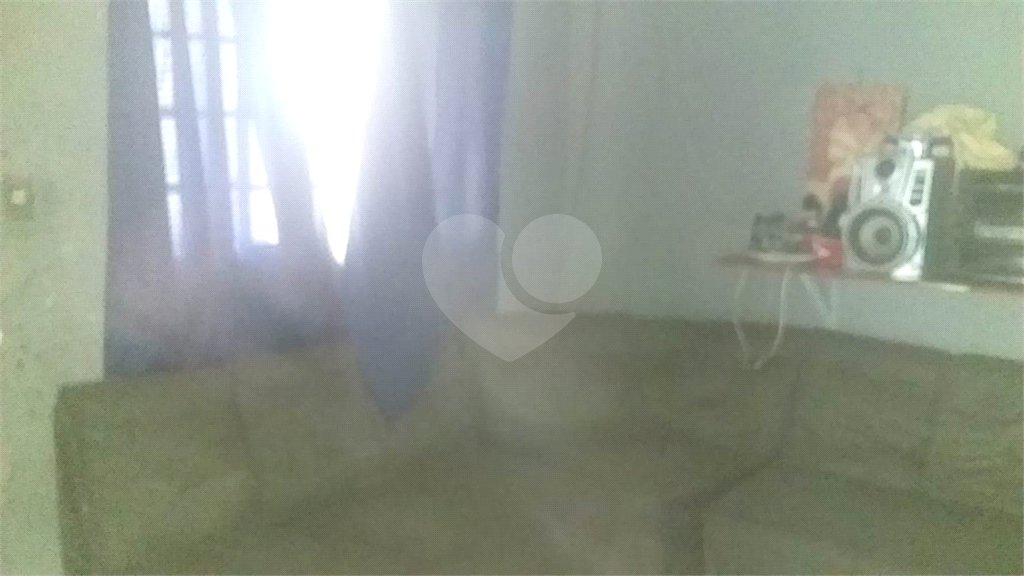 Imóvel para demolição na Vila Izabel
