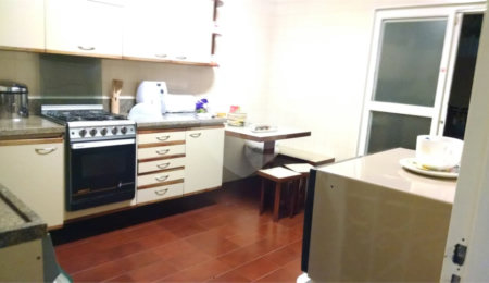 Casa à venda com 3 quartos, sendo 1 suíte, em Vila Monteiro (gleba I), São Carlos, SP