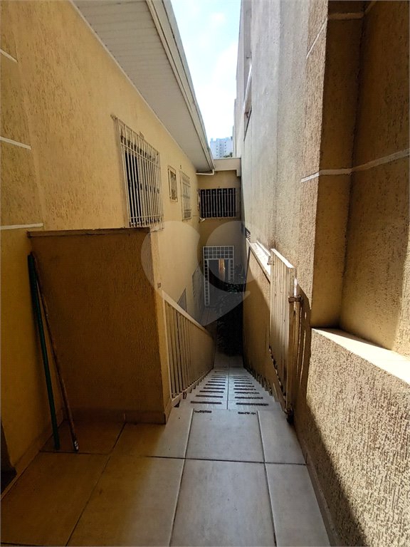 Casa térrea com duas edículas para venda - Saúde, SP.