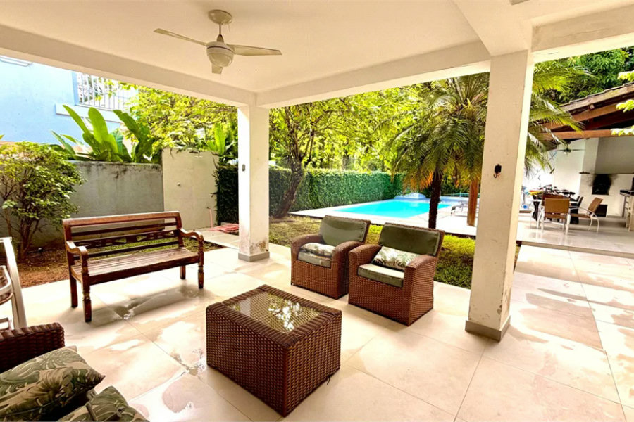 Casa à venda com 4 quartos, sendo 2 suítes, em Riviera de São Lourenço, Bertioga, SP