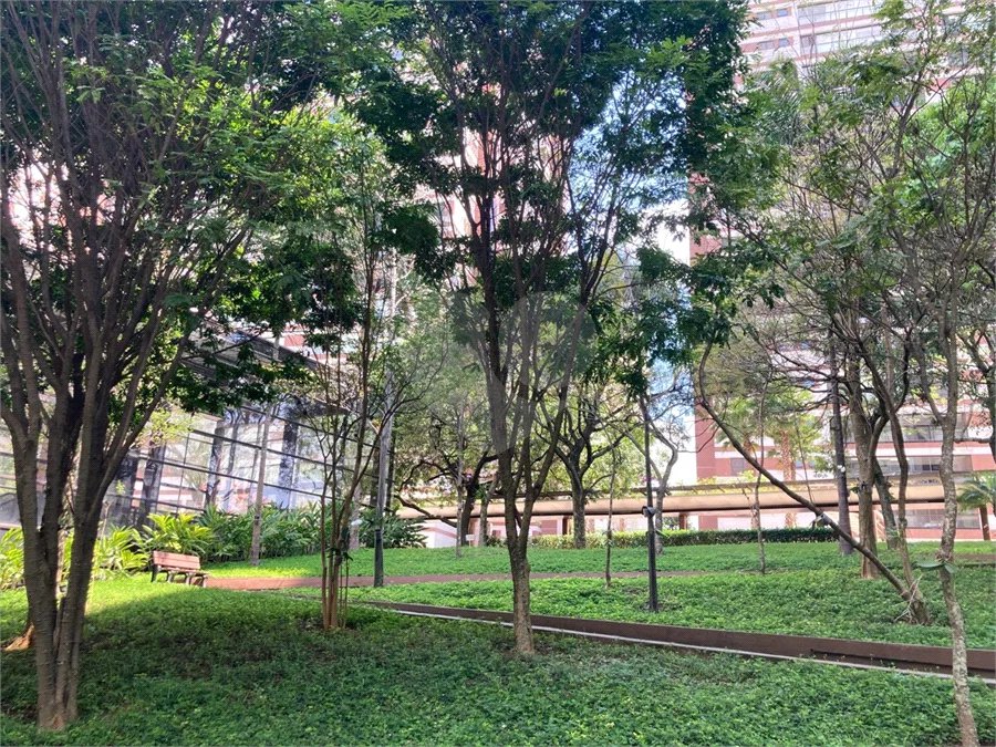 Apartamento para alugar com 4 suítes em Chácara Santo Antônio, São Paulo, SP