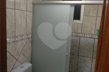Vende-se apartamento na Penha em São Paulo aceitando permuta com imóvel em São Carlos SP.