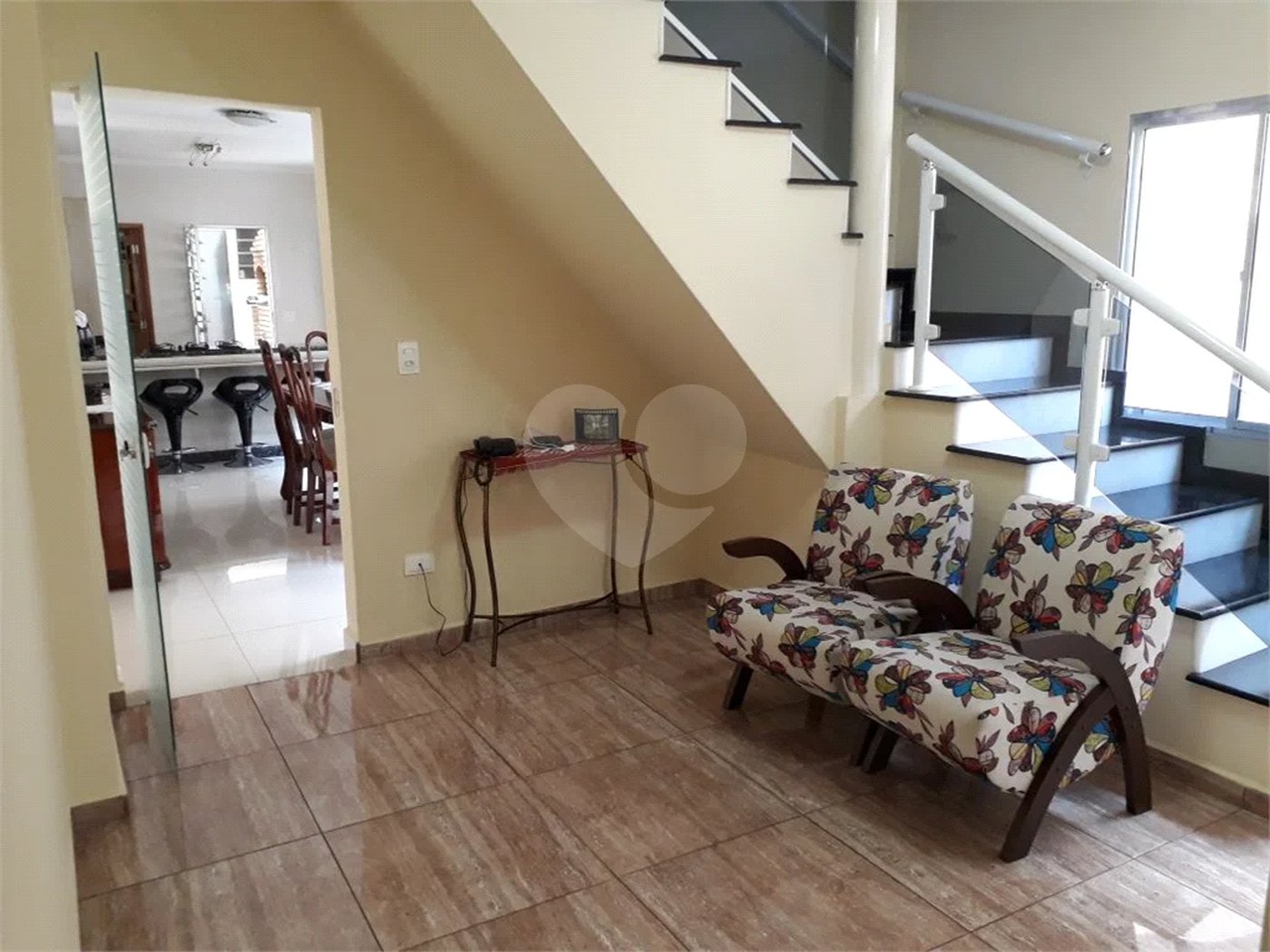 Sobrado á venda 222m² 3 quartos na região do metrô Guilhermina Esperança, Penha