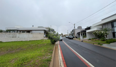 Terreno à venda no condomínio Village Damha IV, São Carlos - SP