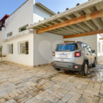 Casa à venda com 5 quartos, sendo 3 suítes, no condomínio Triplex, São Paulo - SP