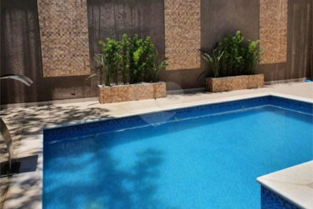 Casa de Alto Padrão à Venda e Locação - Condomínio Vila Verde