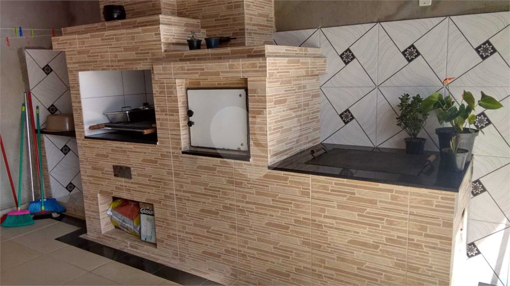 CASA A VENDA NO BAIRRO VISTA VERDE COM 3 DORMITORIOS, 3 SUITES, 3 VAGAS, METRAGEM 316M², SJC