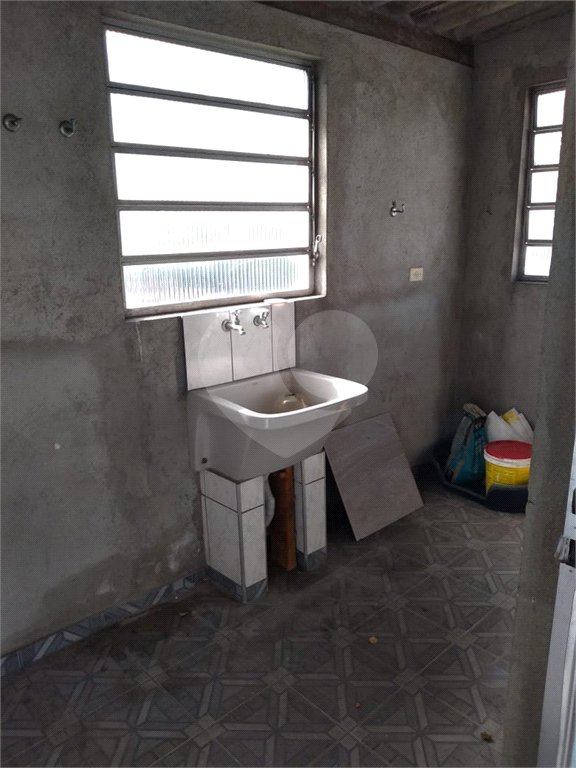 Sobrado à venda na Saúde c/195m2 de construção - 3 quartos/4 banheiros/2 vagas - metrô Santa Cruz