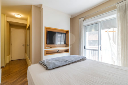 APARTAMENTO PARA LOCAÇÃO COM 151M2 - 3 QUARTOS ( 2 SUÍTES ) - 3 VAGAS NO JARDIM AMÉRICA.