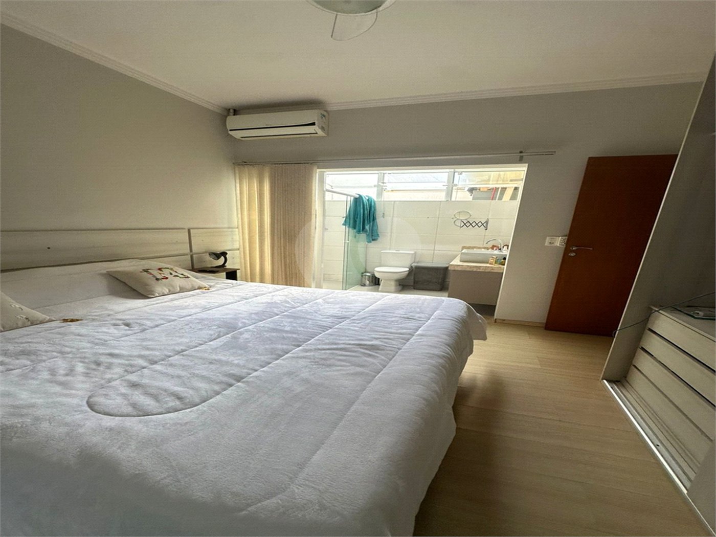 Casa térrea 2 quartos 1 suíte e piscina. Jardim Embaré
