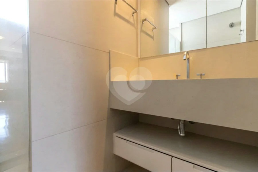 Apartamento à venda 97 m², 2 dormitórios, 1 vaga no Jardim Paulista - São Paulo/SP.