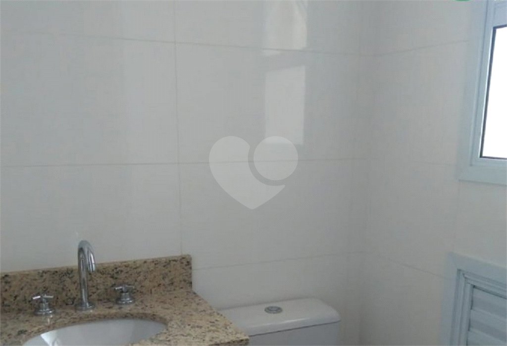 Apartamento com sacada - metrô Tucuruvi - NOVO