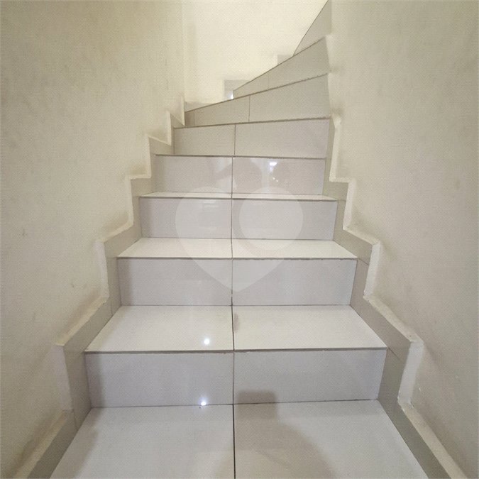 Sobrado à venda com 2 quartos em Interlagos, São Paulo, SP