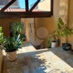 Sobrado com 3 quartos à venda com área gourmet completa e 5 vagas de garagem – Santa Marta - São Carlos/SP