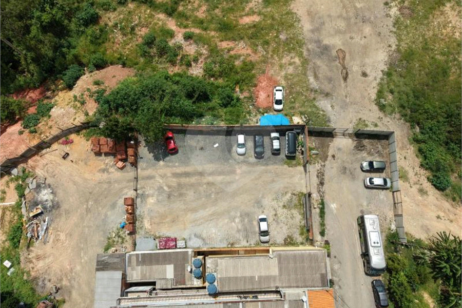 Terreno residencial para venda com 1.100m² - no Jaraguá.