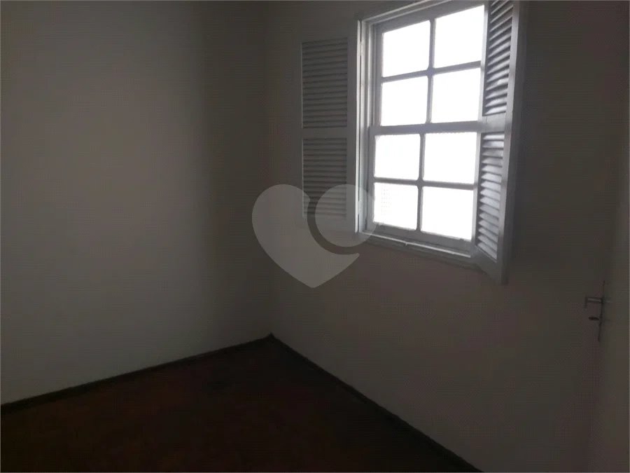 Casa térrea a venda no centro de São Carlos com 3 quartos