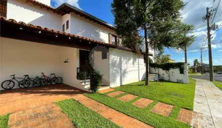 Casa à venda com 3 quartos, sendo 1 suíte,  no condomínio Damha II, São Carlos - SP