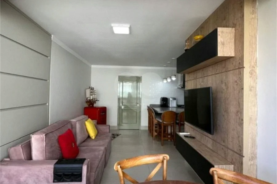 Apartamento à venda com 3 quartos, sendo 1 suíte,  em Riviera de São Lourenço, Bertioga, SP