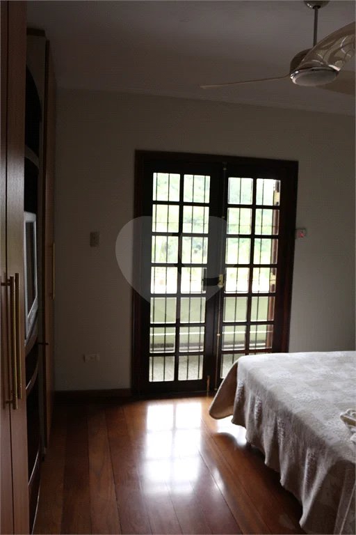 sobrado de 4 dts 2 suites de alto padrao no tremembe