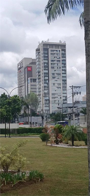 APARTAMENTO PARA LOCAÇÃO | 2 DORMS | 2 BANHEIROS /MOBILIADO | VARANDA | 1 VAGA | LAZER COMPLETO | EM FRENTE AO SHOPPING METRÓPOLE CENTRO – SÃO BERNARDO DO CAMPO/SP