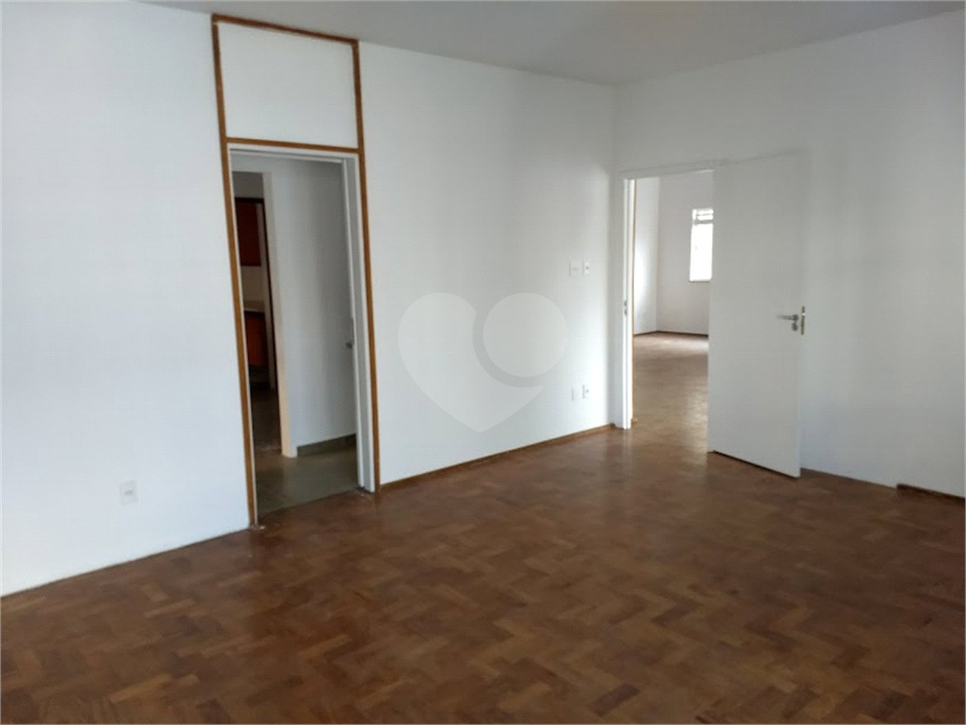 Apartamento para venda ou locação, 4 quartos (1 suíte), na Bela Vista, R Cincinato Braga