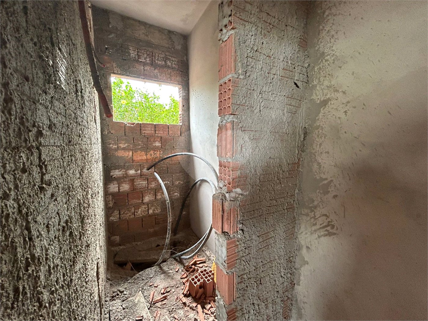 Casa à Venda de 3 dormitórios no condomínio damha II em São Carlos,