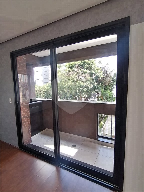 SALA COMERCIAL TOP, VENDA OU LOCAÇÃO, METRÔ VERGUEIRO COM 28,76m2