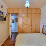 Apartamento à Venda na Bela Vista com 60m², Excelente Localização e Potencial de Reforma