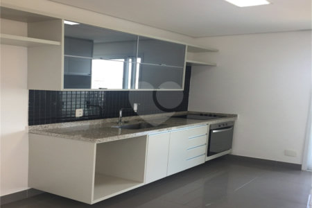 EXCELENTE APARTAMENTO PARA LOCAÇÃO NO ITAIM BIBI, 70 M2, 1 SUITE, 2 BANHEIROS, 2 VAGAS