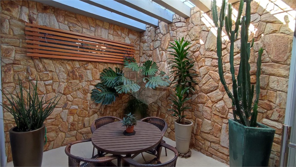 Casa com 3 dormitórios à venda no bairro Jardim Cardinalli, em São Carlos/SP