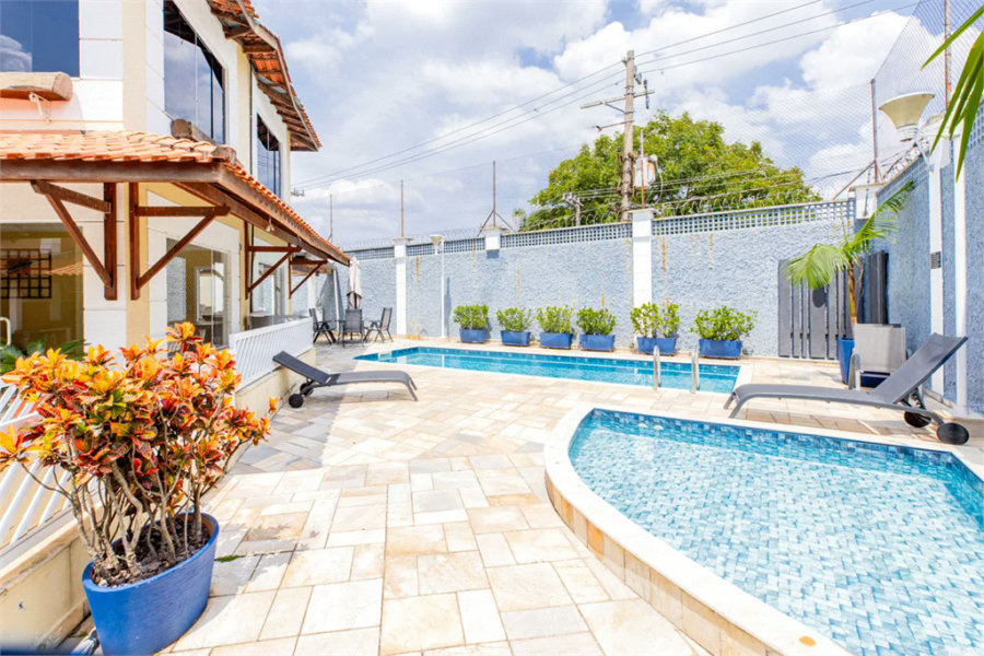 Casa no condomínio Condomínio Villa de São Paulo para venda com 2 quartos, sendo 2 suítes , 200m²