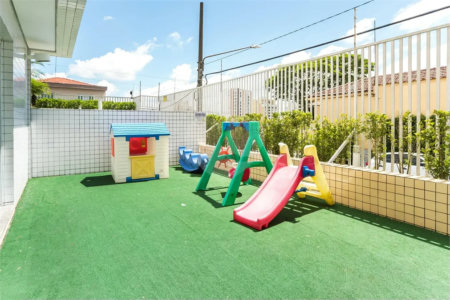 Apartamento de 103 m² no Jardim do Mar, com 3 dormitórios, 1 suíte, varanda gourmet, armários, 2 vagas e condomínio com lazer completo.