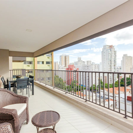 Apartamento à Venda na Vila Mariana com 163m², 3 Suítes e Varanda Gourmet
