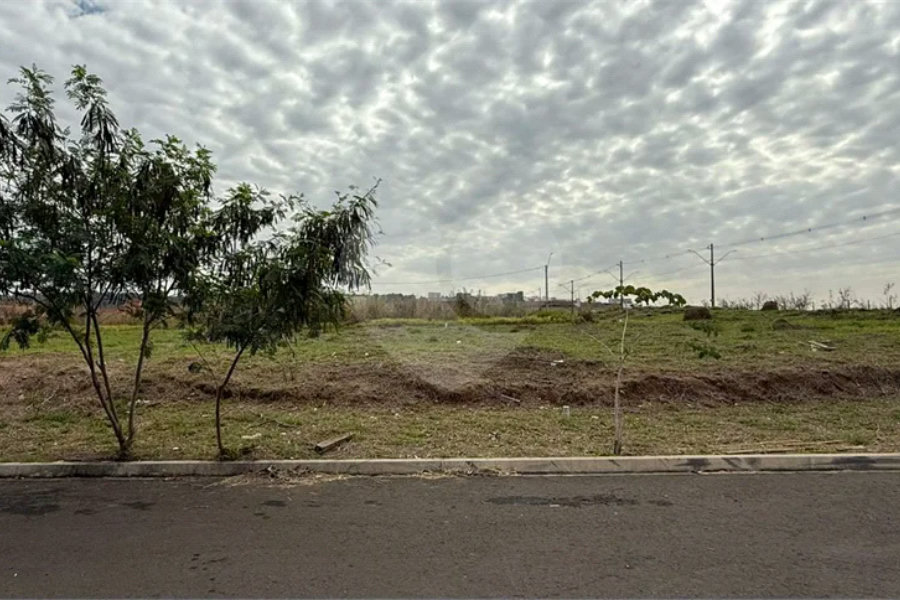 Terreno à venda no Conquista - Piracicaba/SP.