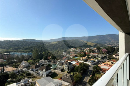 Apartamento Alto Padrão para Locação | 140 m² | 3 Suítes | Vista para a Pedra Grande | Essencial Carraro – Atibaia/SP