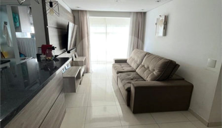 Apartamento à venda com 3 quartos, sendo 1 suíte,  em Mooca, São Paulo, SP