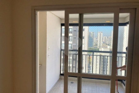 Apartamento com 70m² , 2 dormitórios , sendo 1 suíte , 1 vaga de garagem , à venda no bairro Campestre em Santo André.