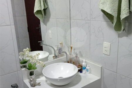 Apartamento com 2 dormitórios