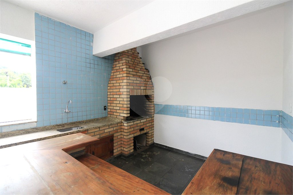 Casa térrea assobradada