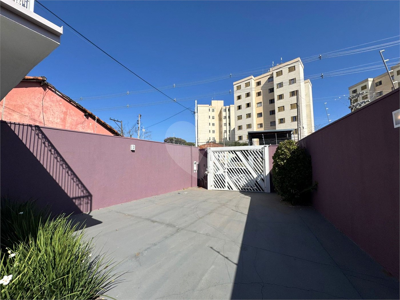 Imóvel comercial á venda, com 766m2 de terreno, em São Carlos-SP