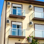 Casa à venda com 2 quartos, sendo 1 suíte, no condomínio Scarlatt, São Sebastião - SP